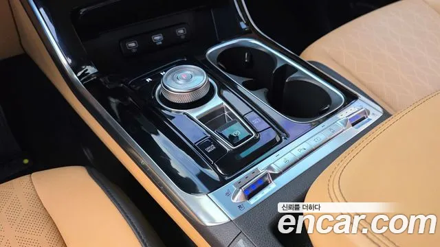 Kia Carnival 2022 thumb 8