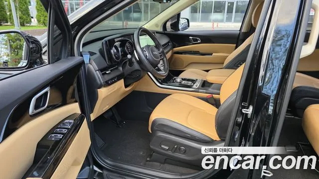Kia Carnival 2022 thumb 9