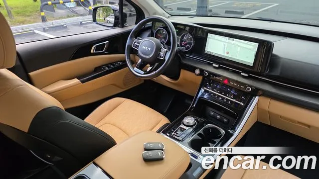 Kia Carnival 2022 thumb 10