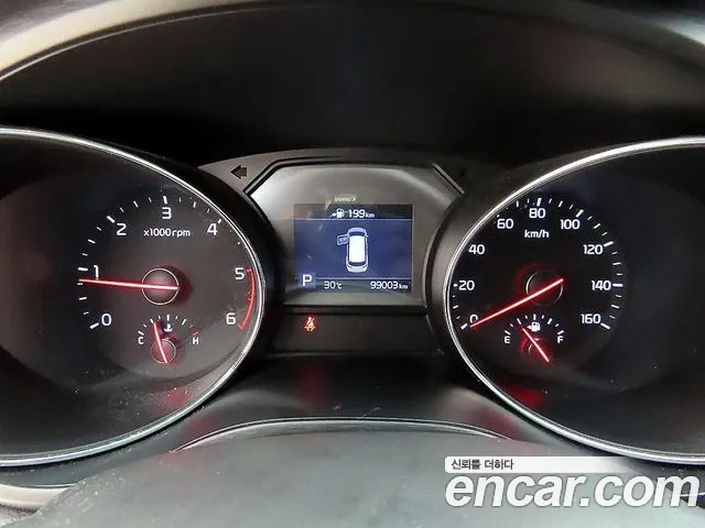 Kia Carnival 2019 thumb 10
