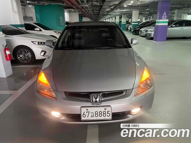 Honda Accord 2005 thumb 3