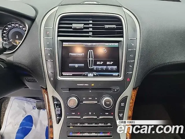 Lincoln MKX 2016 thumb 10