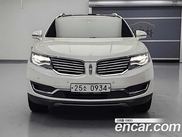 Lincoln MKX 2016 thumb 12