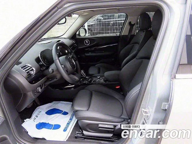 MINI Clubman 2022 thumb 10