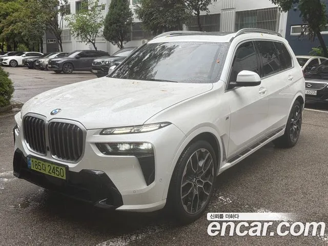 BMW X7 2025 thumb 2