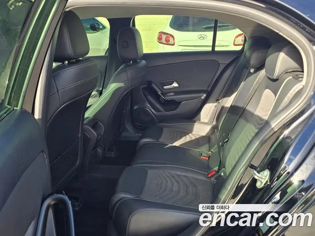 Mercedes-Benz A-Класс 2020 thumb 7