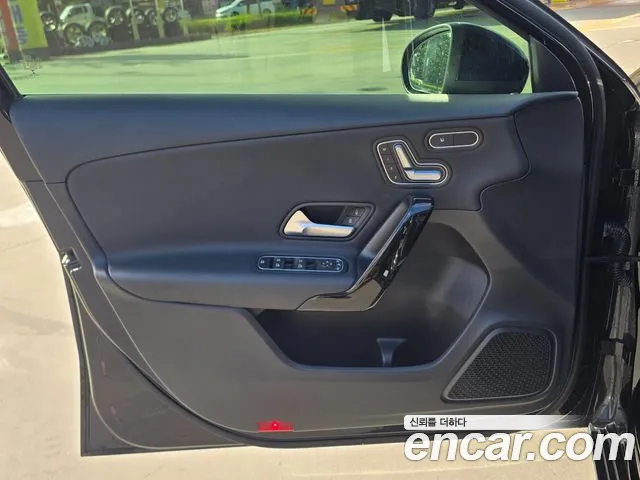 Mercedes-Benz A-Класс 2020 thumb 8