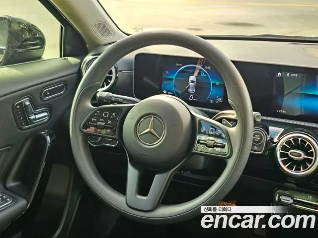 Mercedes-Benz A-Класс 2020 thumb 10