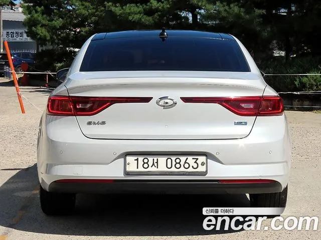 Renault Megane 2016 thumb 4