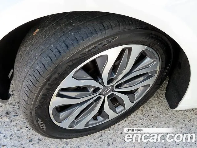 Renault Megane 2016 thumb 5