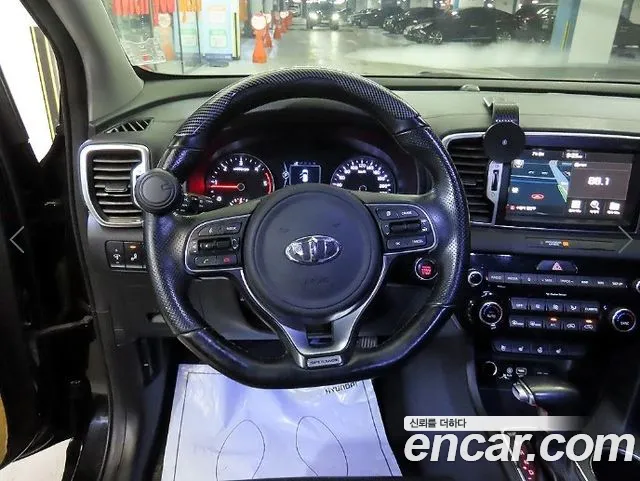 Kia Sportage 2017 thumb 8