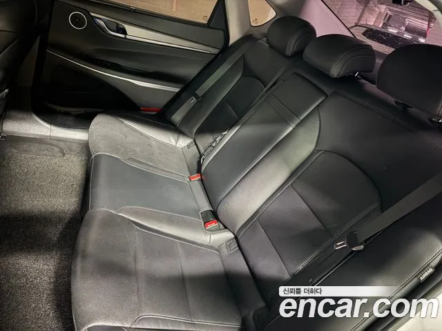 Hyundai Grandeur 2017 thumb 7