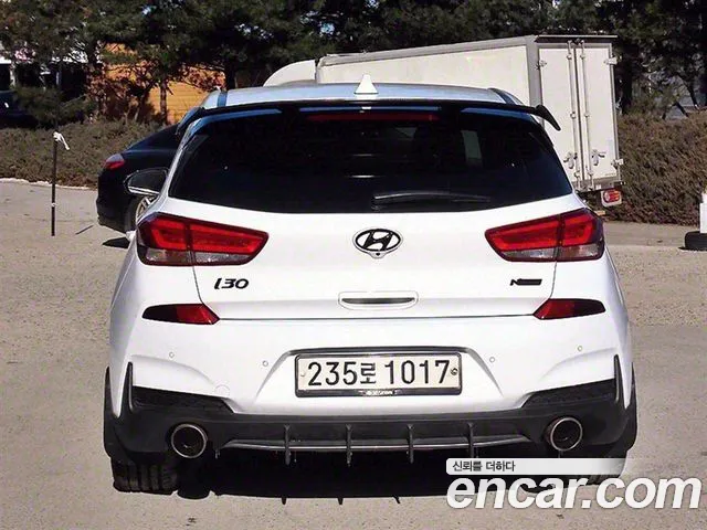 Hyundai i30 2019 thumb 4