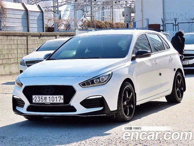 Hyundai i30 2019 thumb 11