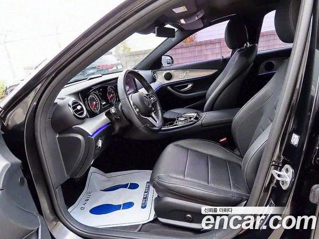 Mercedes-Benz E-Класс 2019 thumb 10