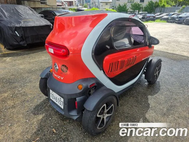 Renault Twizy 2018 thumb 2