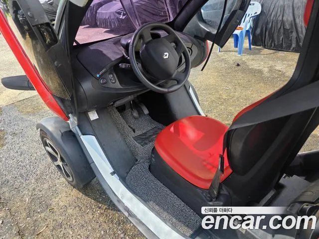 Renault Twizy 2018 thumb 9