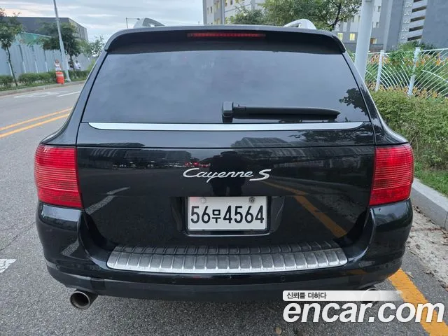 Porsche Cayenne 2005 thumb 5