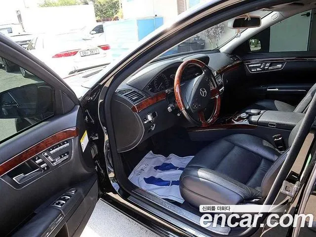 Mercedes-Benz S-Класс 2009 thumb 10