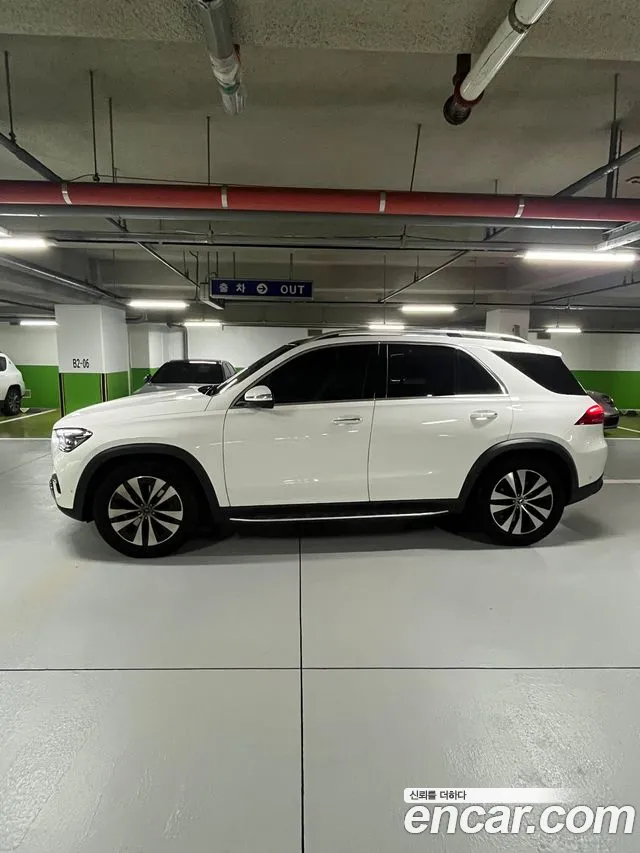 Mercedes-Benz GLE 2025 thumb 2
