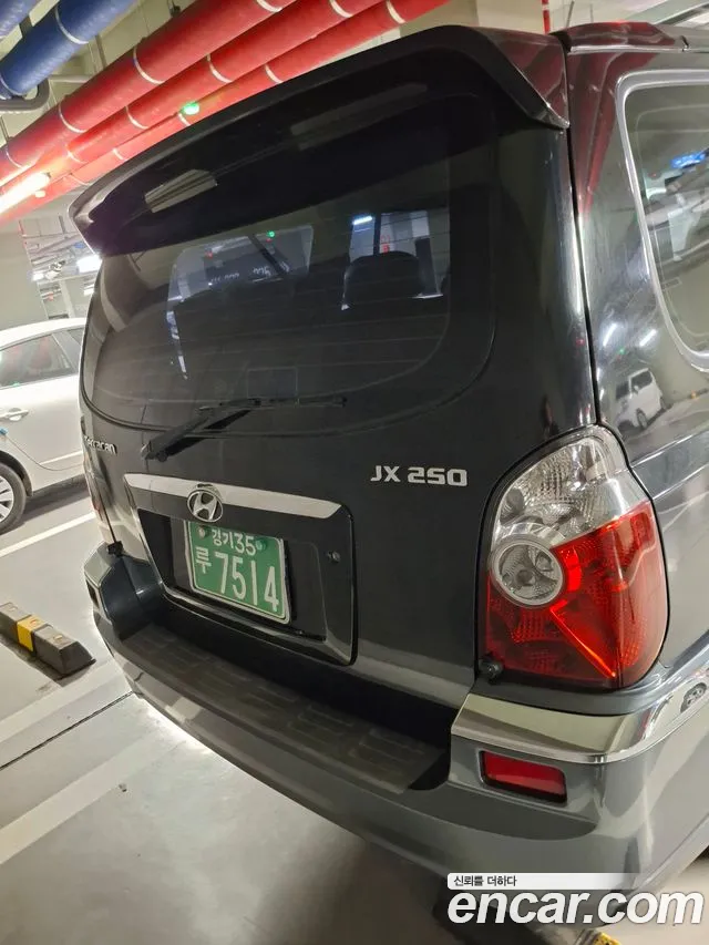 Hyundai Terracan 2002 thumb 2