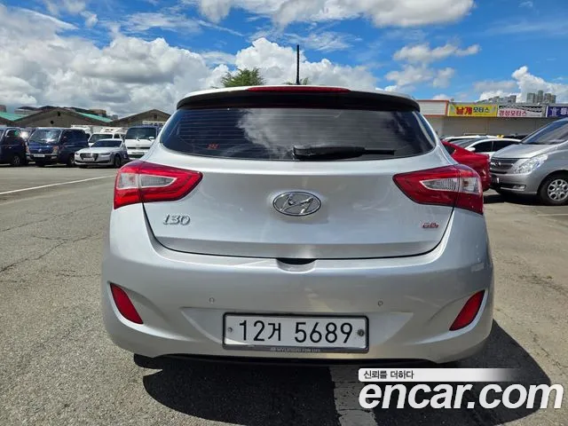 Hyundai i30 2014 thumb 4
