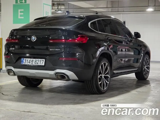 BMW X4 2024 thumb 2