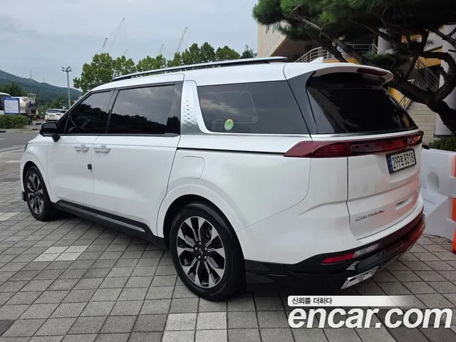 Kia Carnival 2020 thumb 3
