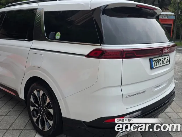 Kia Carnival 2020 thumb 9