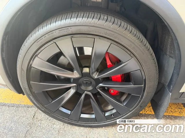 Tesla Model X 2023 thumb 8