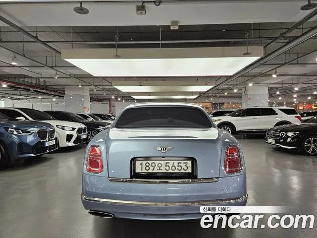 Bentley Mulsanne 2017 thumb 3