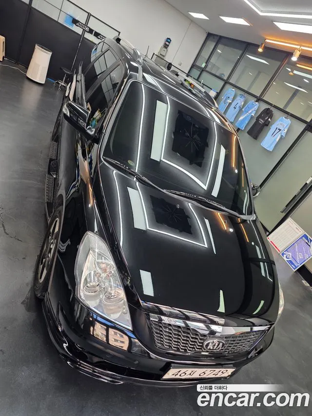Kia Carnival 2014 thumb 3