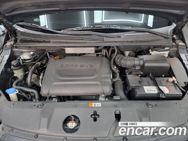 Kia Carnival 2014 thumb 6