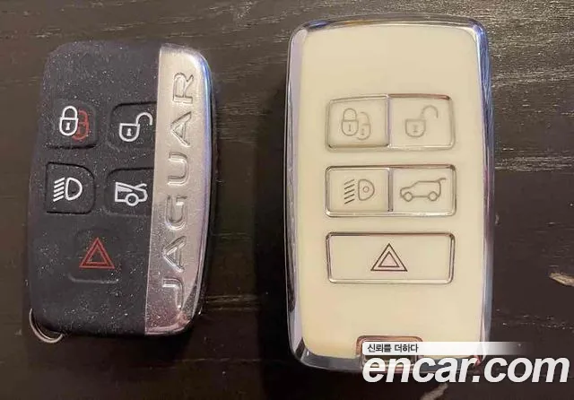 Jaguar XJ 2013 thumb 9