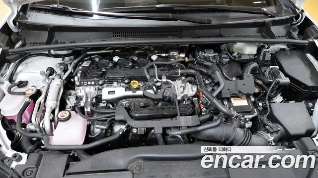Toyota Prius 2023 thumb 6