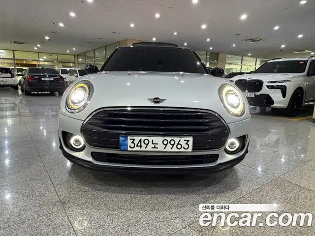 MINI Clubman 2020 thumb 2