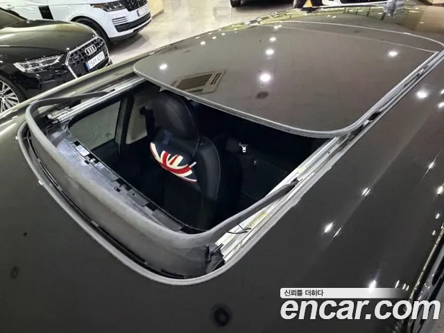 MINI Clubman 2020 thumb 6