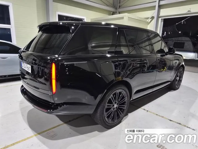 Land Rover Range Rover 2025 thumb 2