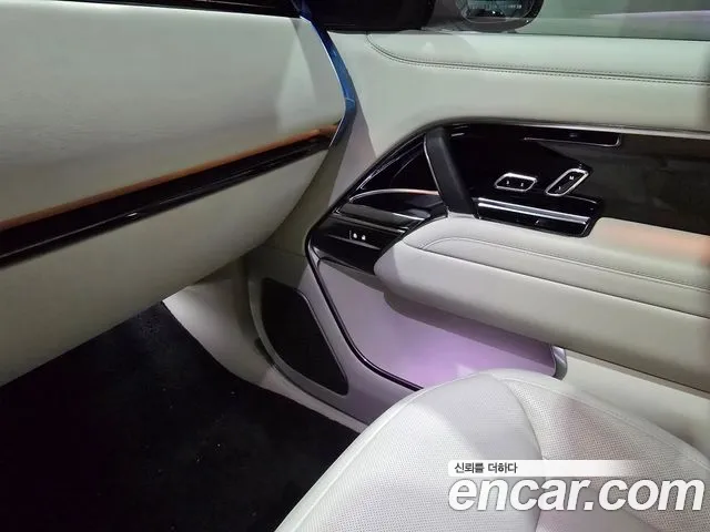 Land Rover Range Rover 2025 thumb 10