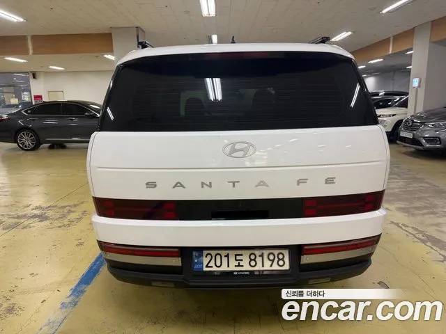 Hyundai Santa Fe 2023 thumb 4