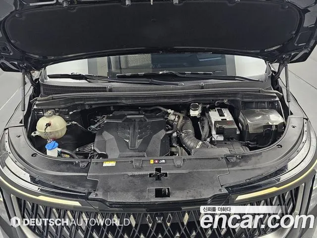 Kia Carnival 2024 thumb 6