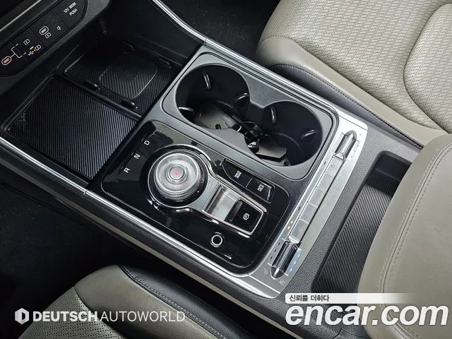 Kia Carnival 2024 thumb 9