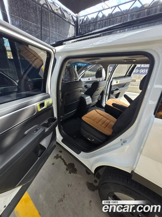 Hyundai Santa Fe 2024 thumb 4