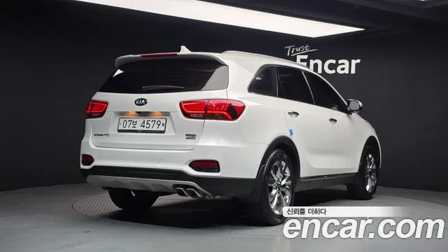 Kia Sorento 2017 thumb 2