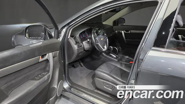 ChevroletGMDaewoo Captiva 2017 thumb 10
