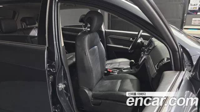 ChevroletGMDaewoo Captiva 2017 thumb 12