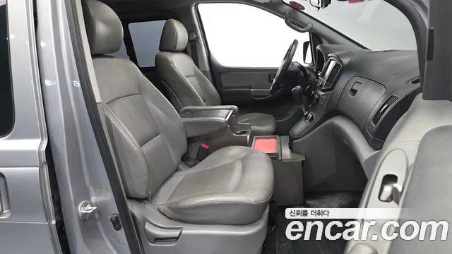 Hyundai Starex 2020 thumb 11