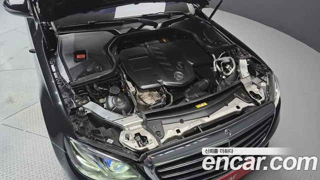 Mercedes-Benz E-Класс 2019 thumb 6