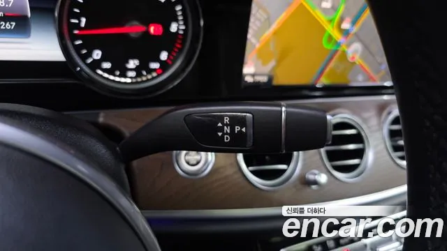 Mercedes-Benz E-Класс 2019 thumb 9