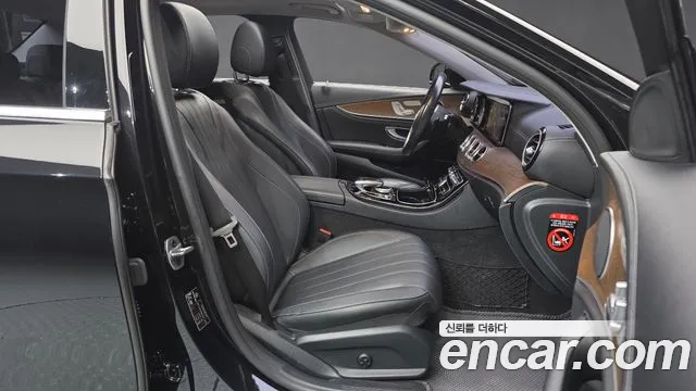Mercedes-Benz E-Класс 2019 thumb 11
